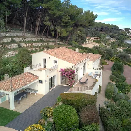 Upstays Sea View Pool 200m² Villa