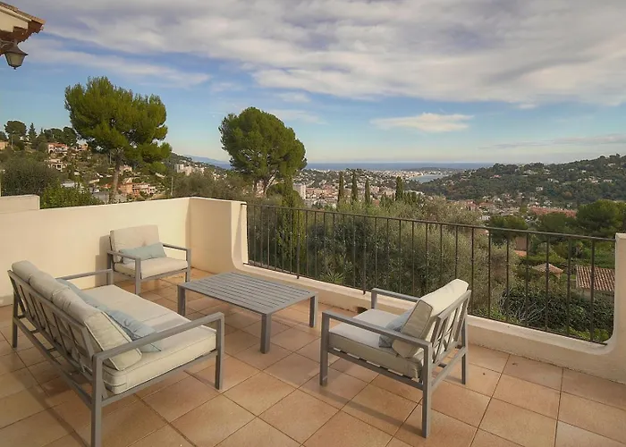 Villa Upstays Sea View Pool 200m² *