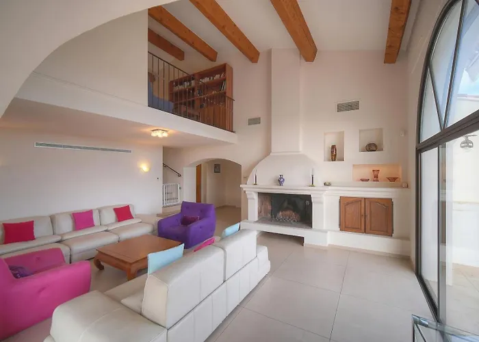 Upstays Sea View Pool 200m² *