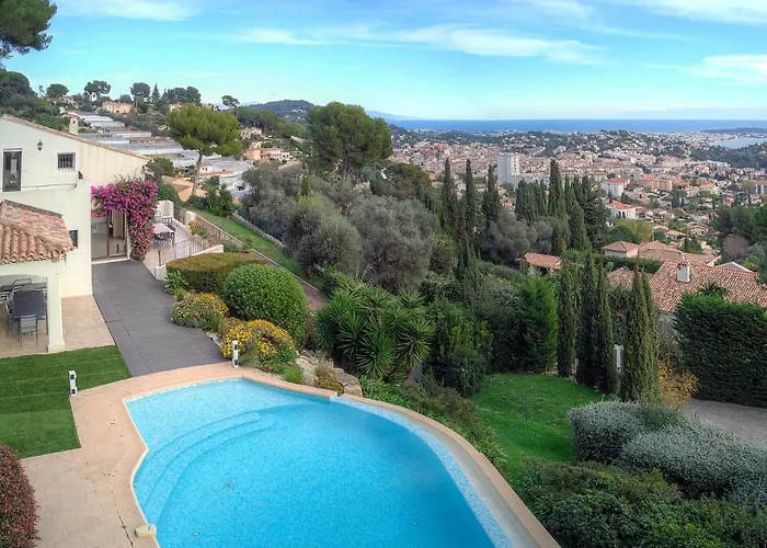 Upstays Sea View Pool 200m²